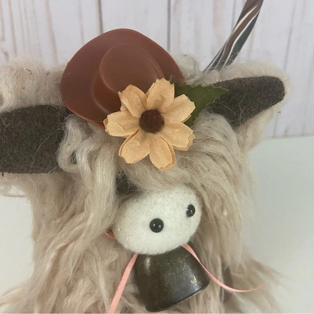Highland Cow Coo Gnome Champagne Mongolian Fur Cowboy Hat Handmade Farmhouse - Picture 6 of 14